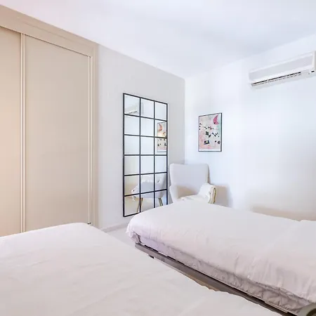 Appartement Reserva Del Higueron 3 Bedroom Lola *